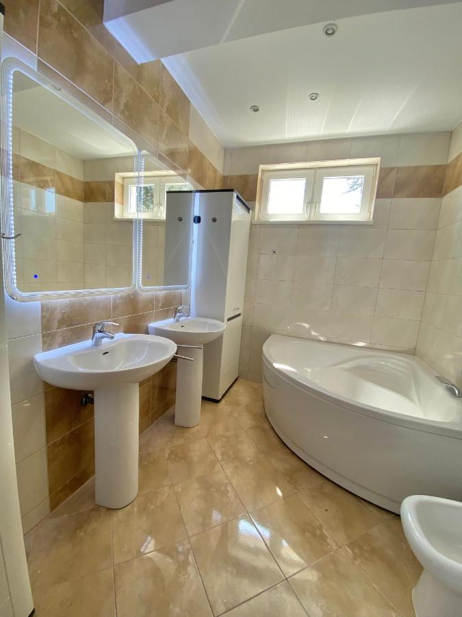 Luxury Villa Eternity - Marvelous Sea View - Box Spring Beds - Opatija-Poljane ภายนอก รูปภาพ